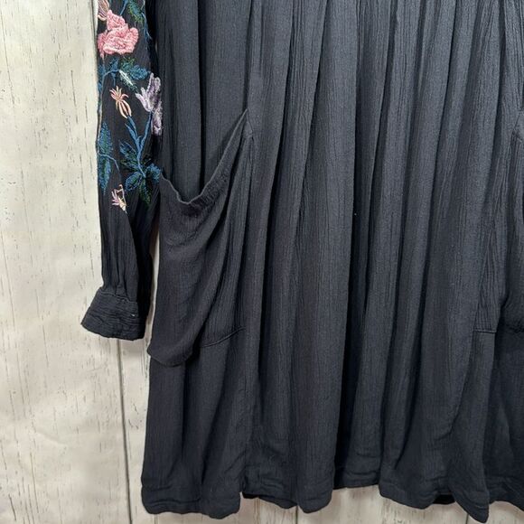 Free People Mia Gauze Floral Embroidered Boho Pockets V Neck Black Mini Dress - Picture 9 of 16